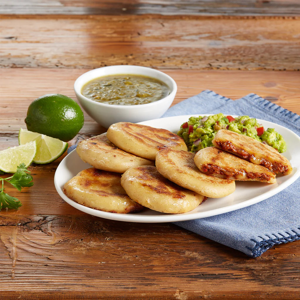 BIRRIA AND CHEESE PUPUSAS